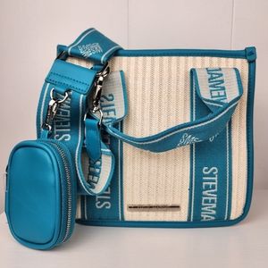 LIKE NEW Steve Madden White Straw Teal Crossbody Handbag Satchel w AirPod/Coin